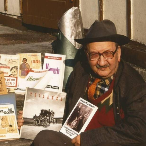 Письменник мандрів та дороги. Ким був Матео Максимов для французьких ромів