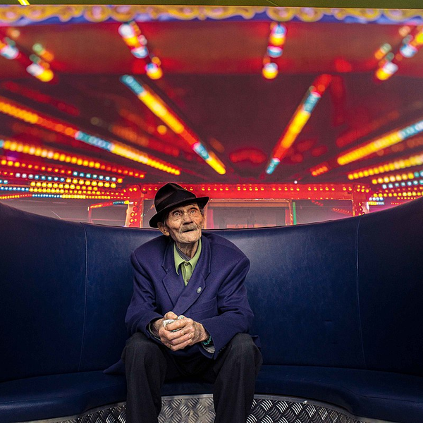 A traveling circus actor who survived the Holocaust and continued to fight